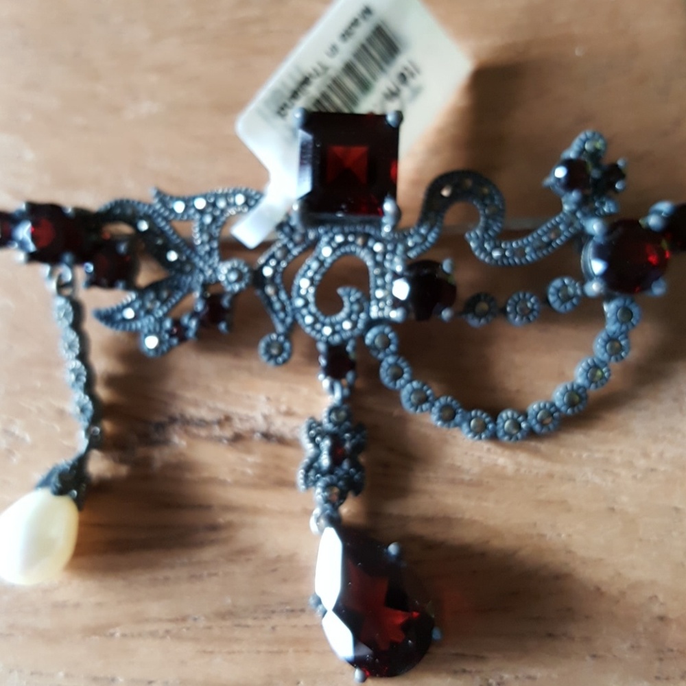 Brooch